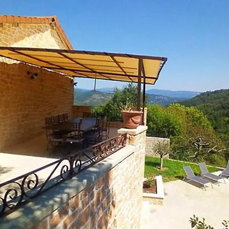 Villa Spacieuse Avec Piscine Privee Et Vue Montagne A Prades *
