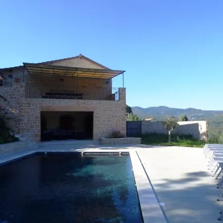 Spacieuse Avec Piscine Privee Et Vue Montagne A Prades Villa *