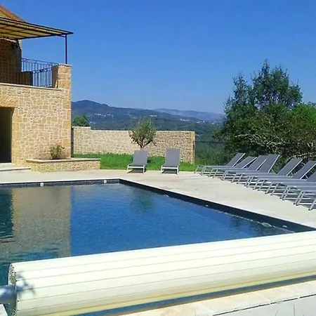 Spacieuse Avec Piscine Privee Et Vue Montagne A Prades Villa *