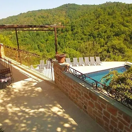 Spacieuse Avec Piscine Privee Et Vue Montagne A Prades